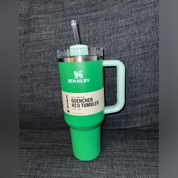 Stanley 40oz Quencher H2.0 Flowstate Tumbler in Meadow Target Exclusive - Picture 1 of 4